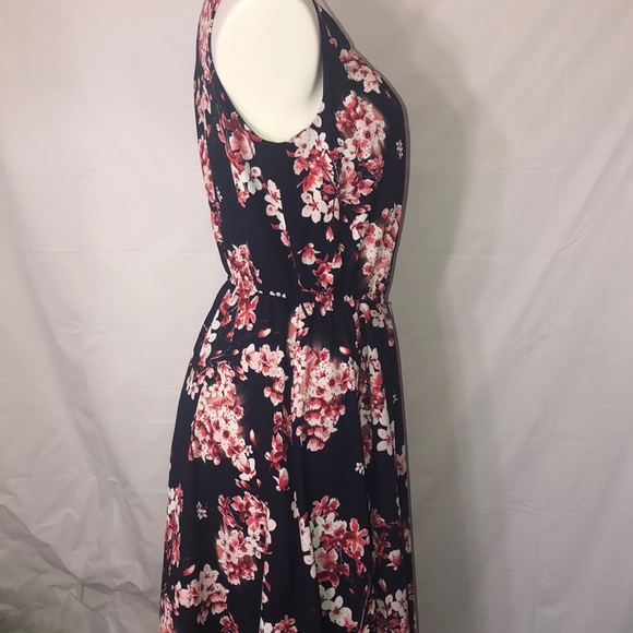 ELLE DRESS! - Picture 5 of 10